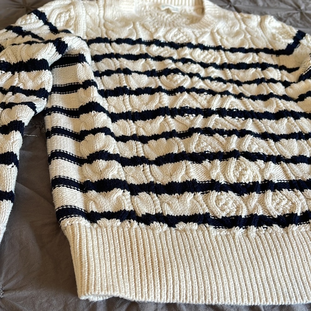 COPY - Sweater